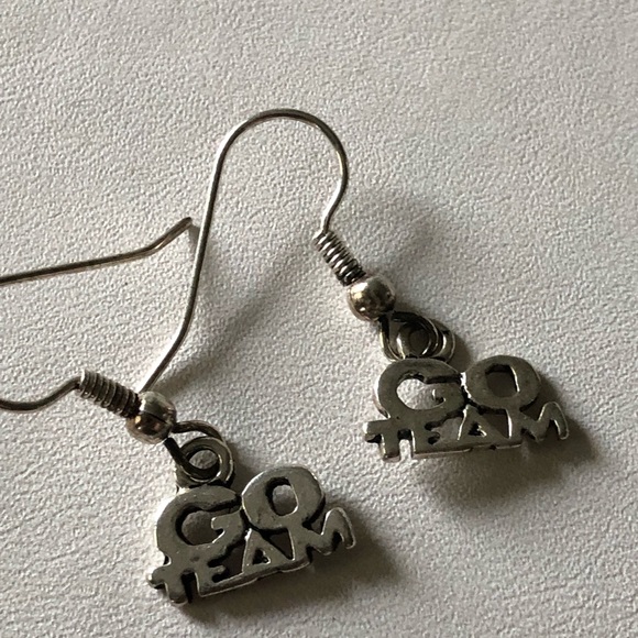 Earrings go team dangle - Picture 6 of 9